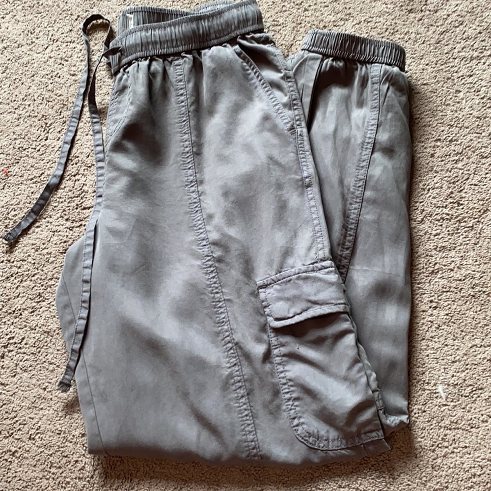Joggers - Picture 2 of 2